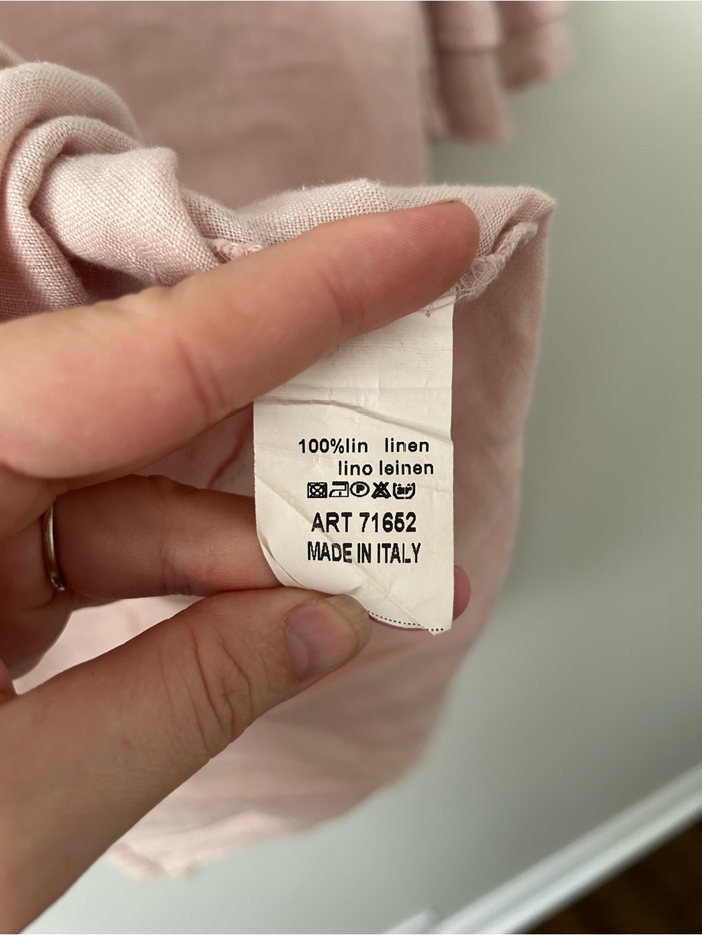 Women’s Italian Linen Dress - Picture 3 of 5